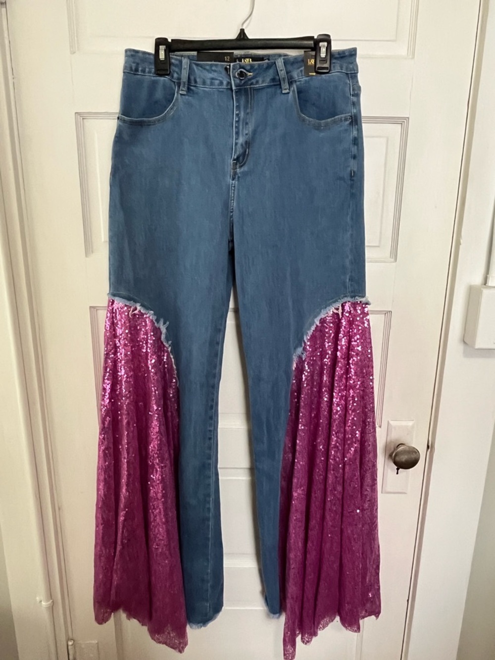 L&B NWT Women's Blue Denim Jeans with Magenta Sequin Flair Panels 12